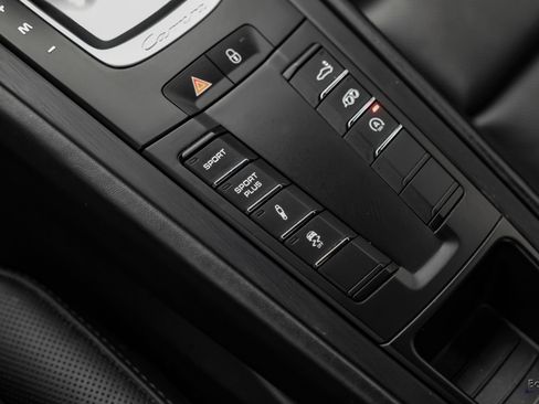 Used 2015 Porsche 911 Carrera GTS RWD image 57