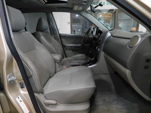 Used 2007 Suzuki Grand Vitara Luxury image 82