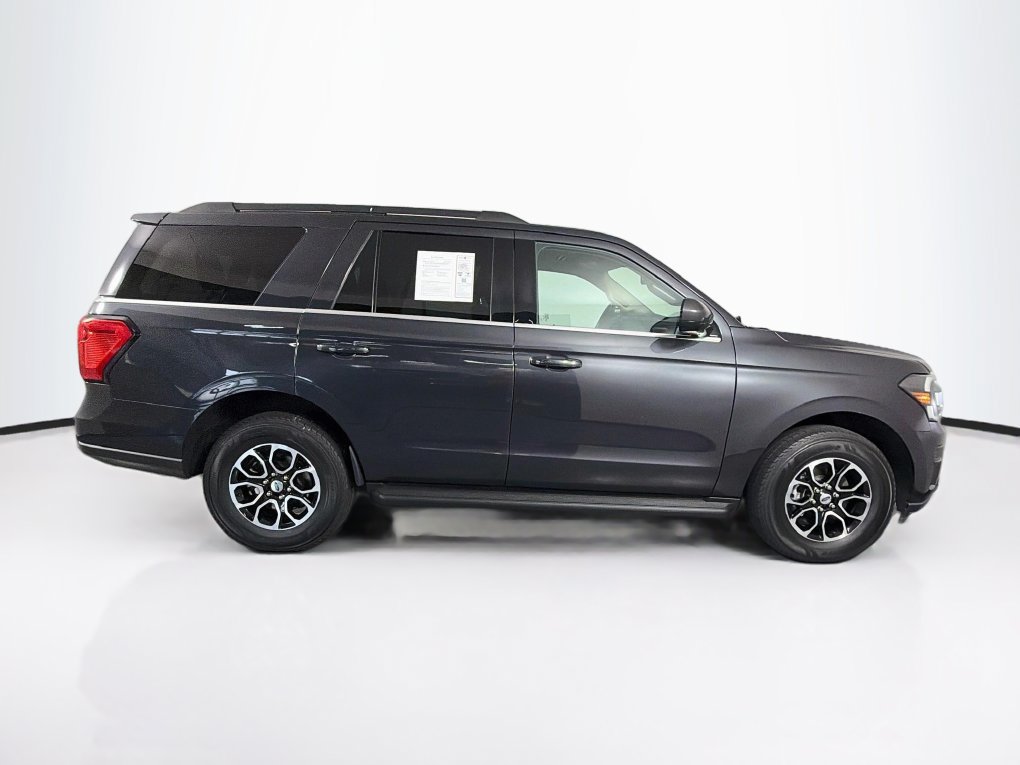 Used 2022 Ford Expedition XLT RWD image 11