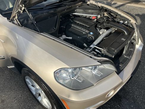 Used 2013 BMW X5 xDrive35i image 17
