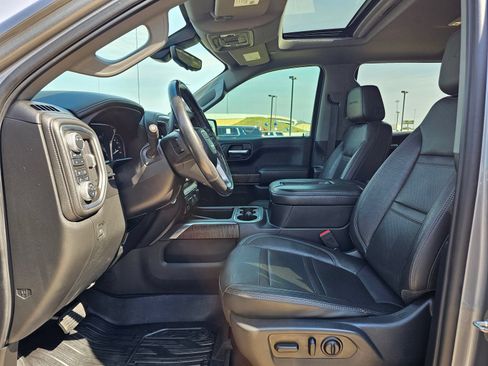 Used 2020 GMC Sierra 1500 Denali w/ Denali Ultimate Package AWD/4WD image 17