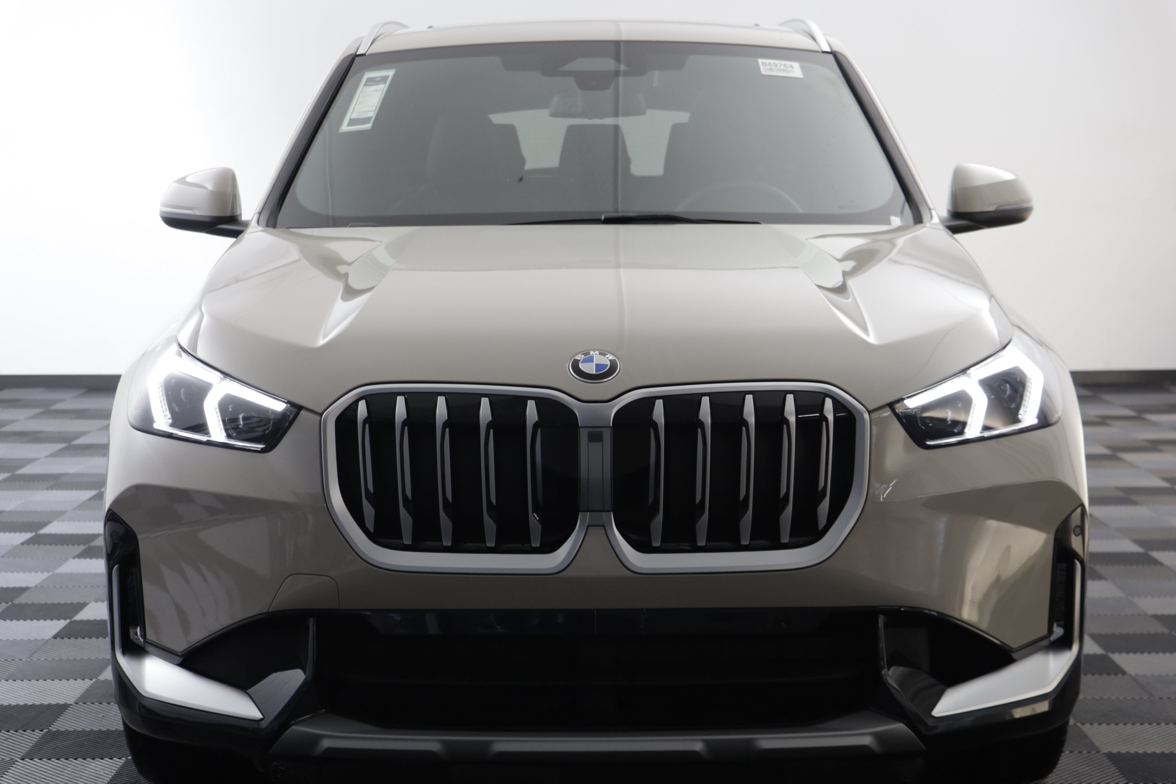 New 2027 BMW X1 xDrive28i AWD/4WD image 22