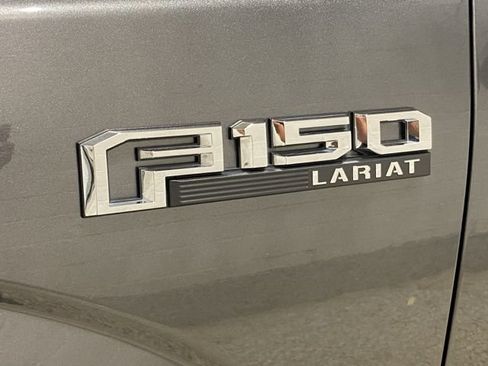 Used 2018 Ford F150 Lariat w/ Equipment Group 502A Luxury AWD/4WD image 29