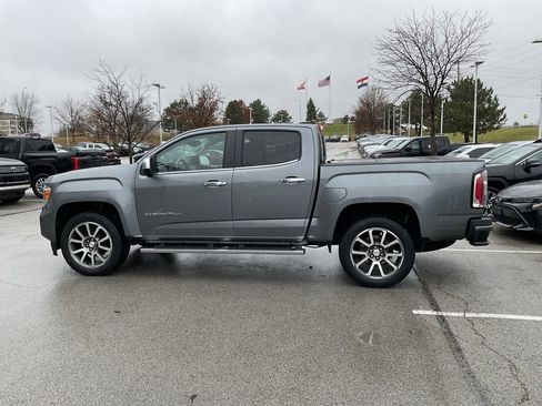 Used 2021 GMC Canyon Denali image 4