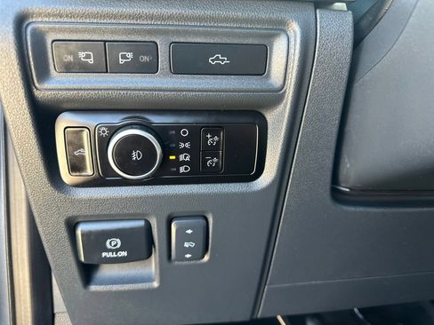 Used 2023 Ford F150 Raptor AWD/4WD image 15