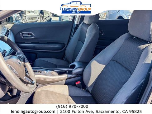 Used 2022 Honda HR-V EX image 16
