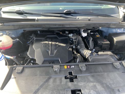 Used 2022 Kia Carnival SX image 26