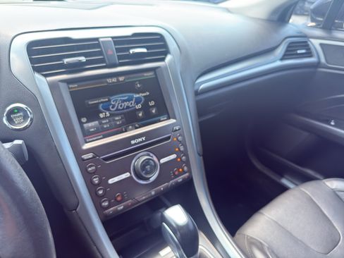 Used 2016 Ford Fusion Titanium FWD image 20
