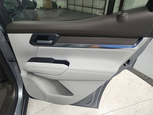 New 2026 GMC Terrain Denali image 43