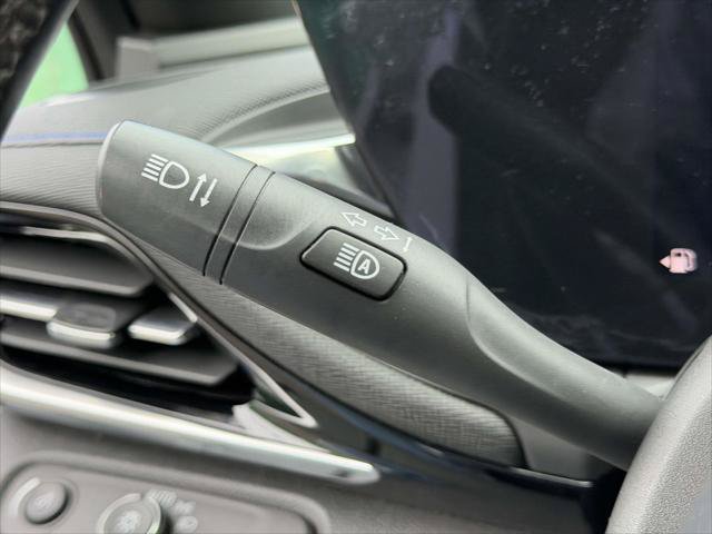 Used 2024 Buick Envista Sport Touring w/ Convenience I Package FWD image 25