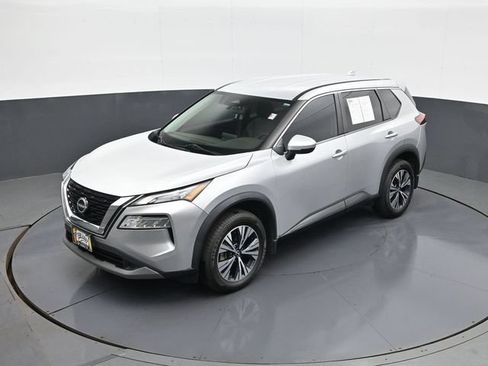 Used 2022 Nissan Rogue SV AWD/4WD image 13