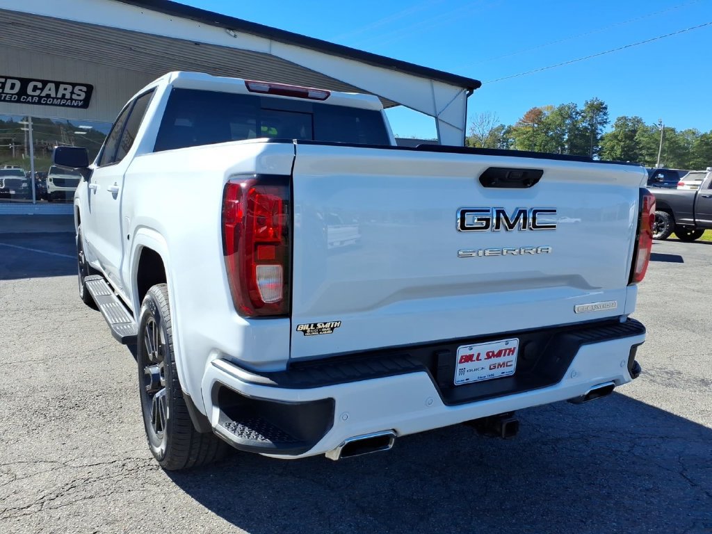 Used 2024 GMC Sierra 1500 Elevation w/ Elevation Premium Package AWD/4WD image 5