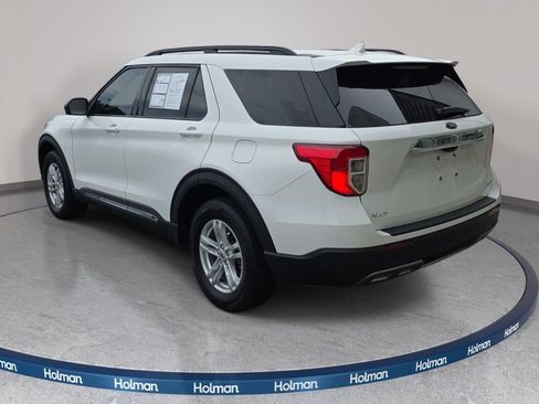Certified 2022 Ford Explorer XLT w/ Equipment Group 202A AWD/4WD image 7