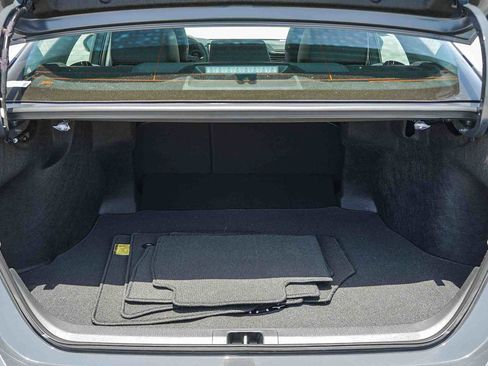 Used 2026 Toyota Camry XLE w/ Premium Package FWD image 30