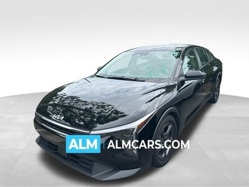 Used 2025 Kia K4 FWD image 1