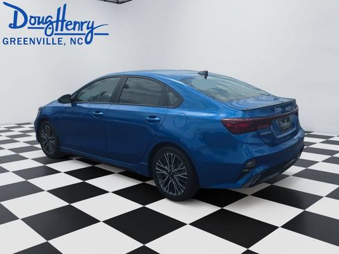 Used 2024 Kia Forte GT-Line w/ GT-Line Premium Package FWD image 3