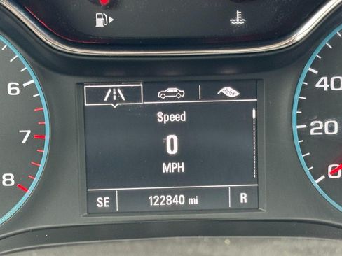 Used 2017 Chevrolet Cruze LT w/ Convenience Package FWD image 26