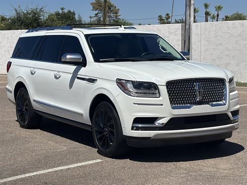 Used 2020 Lincoln Navigator L Black Label w/ Cargo Convenience Package AWD/4WD image 1