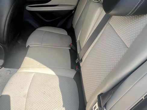 Used 2018 Buick Encore Preferred AWD/4WD image 9
