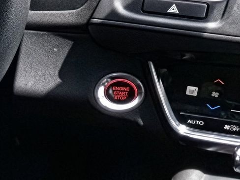 Used 2021 Honda HR-V EX image 17