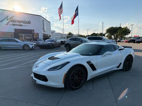 Used 2017 Chevrolet Corvette Z06 RWD image 1