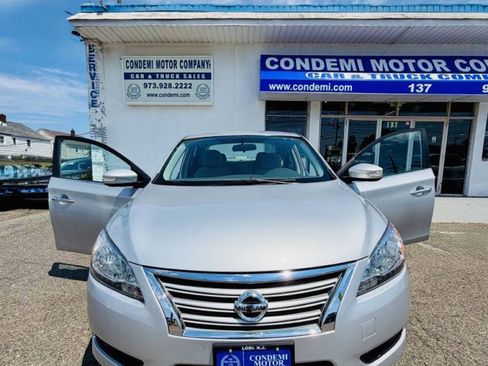 Used 2013 Nissan Sentra SL w/ Navigation Pkg FWD image 3