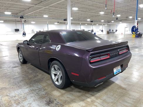 Used 2020 Dodge Challenger SXT image 7
