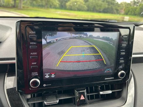 Used 2022 Toyota Corolla Cross XLE FWD image 26