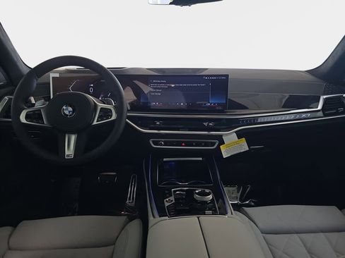 New 2026 BMW X7 xDrive40i w/ M Sport Package image 8