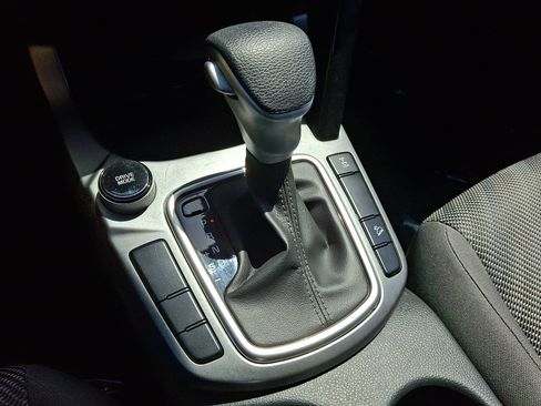 Certified 2023 Kia Seltos LX AWD/4WD image 14