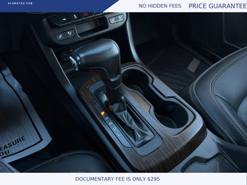 Used 2019 GMC Canyon Denali image 17