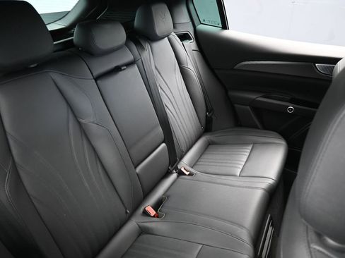 Used 2024 Maserati Grecale GT image 44