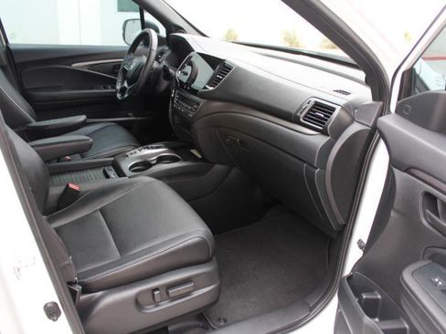 Used 2023 Honda Passport EX-L image 21