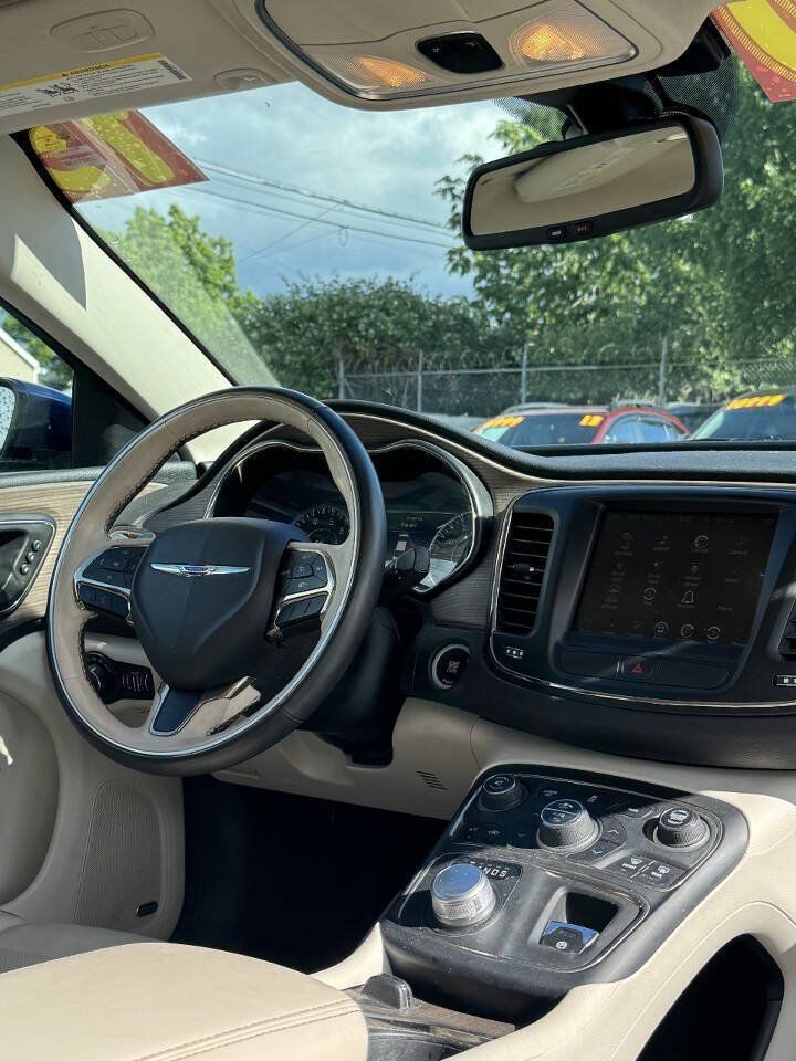 Used 2015 Chrysler 200 C w/ Navigation & Sound Group I FWD image 15