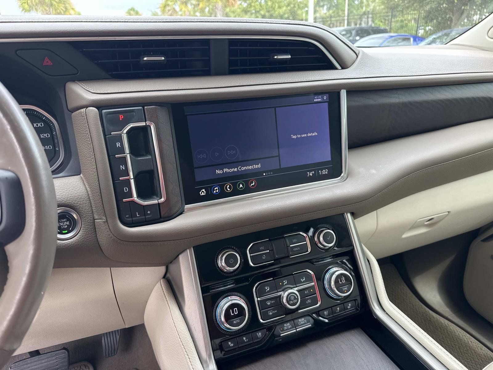 Used 2021 GMC Yukon Denali w/ Denali Premium Package AWD/4WD image 28
