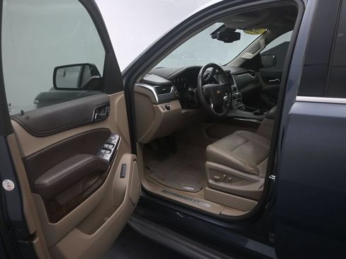 Used 2020 Chevrolet Tahoe LT RWD image 12