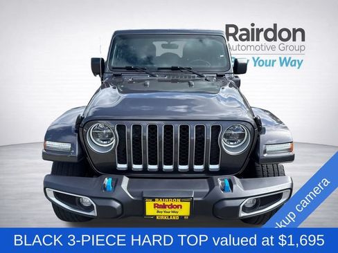 Used 2022 Jeep Wrangler Unlimited Sahara w/ Cold Weather Group AWD/4WD image 2