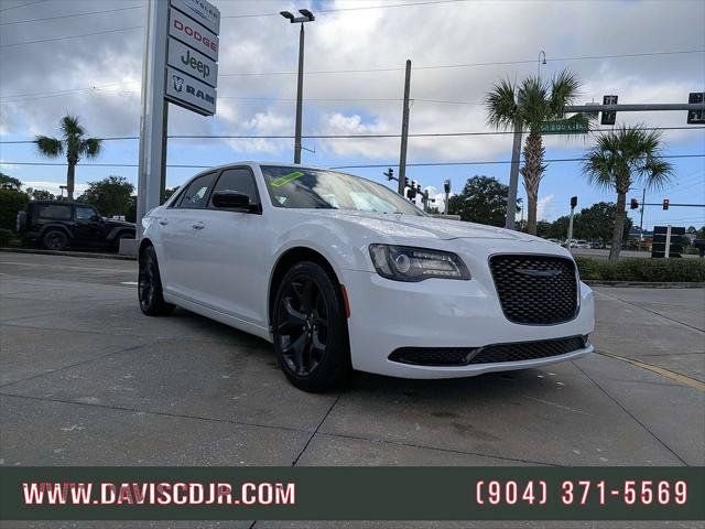Certified 2020 Chrysler 300 Touring w/ Sport Appearance Package RWD image 3