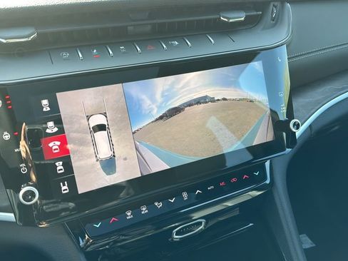 New 2026 Jeep Grand Cherokee L Limited AWD/4WD image 32