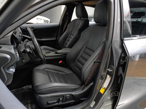Used 2024 Lexus IS 350 F Sport w/ Navigation Package RWD image 33