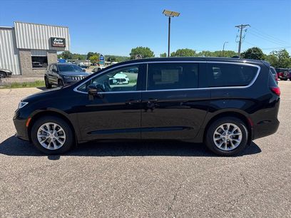Used 2024 Chrysler Pacifica Touring-L