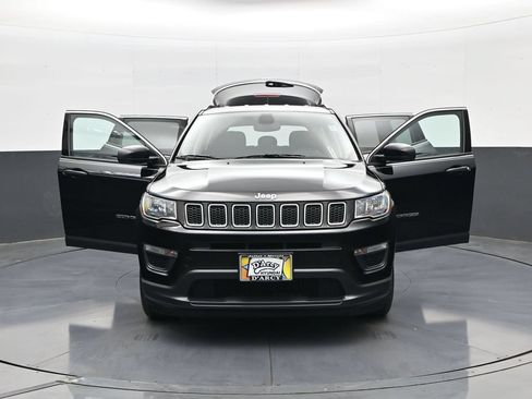 Used 2021 Jeep Compass Sport w/ Cold Weather Group FWD image 32