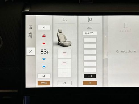 Used 2024 Land Rover Discovery Sport Dynamic SE image 17