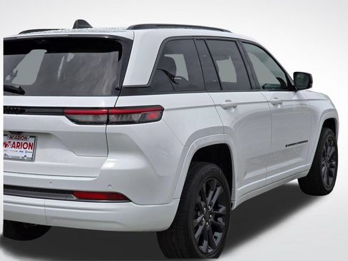 New 2026 Jeep Grand Cherokee Limited AWD/4WD image 40