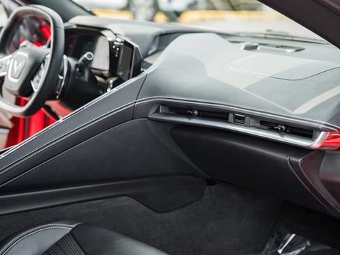 Used 2023 Chevrolet Corvette Stingray Preferred Cpe RWD image 19