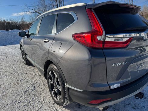 Used 2017 Honda CR-V Touring image 10