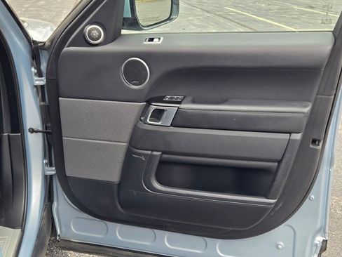 Used 2022 Land Rover Range Rover Sport HSE Silver Edition image 38