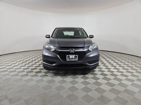 Used 2017 Honda HR-V LX image 5