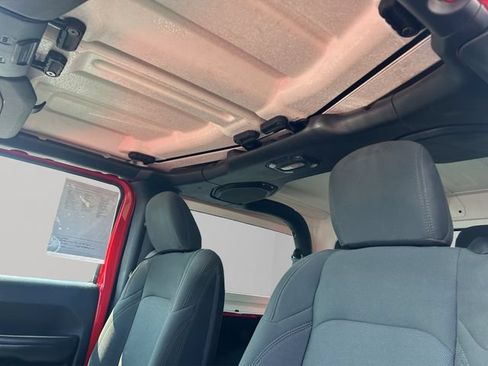 Used 2019 Jeep Wrangler Sport AWD/4WD image 36