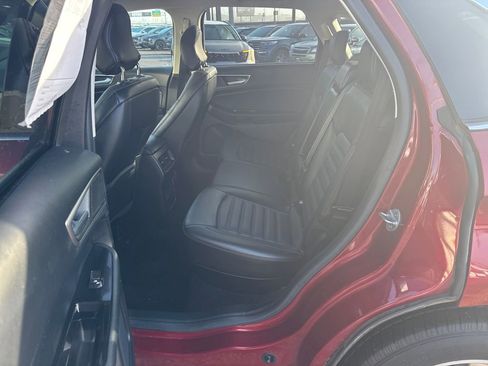 Used 2017 Ford Edge SEL w/ Equipment Group 201A image 24